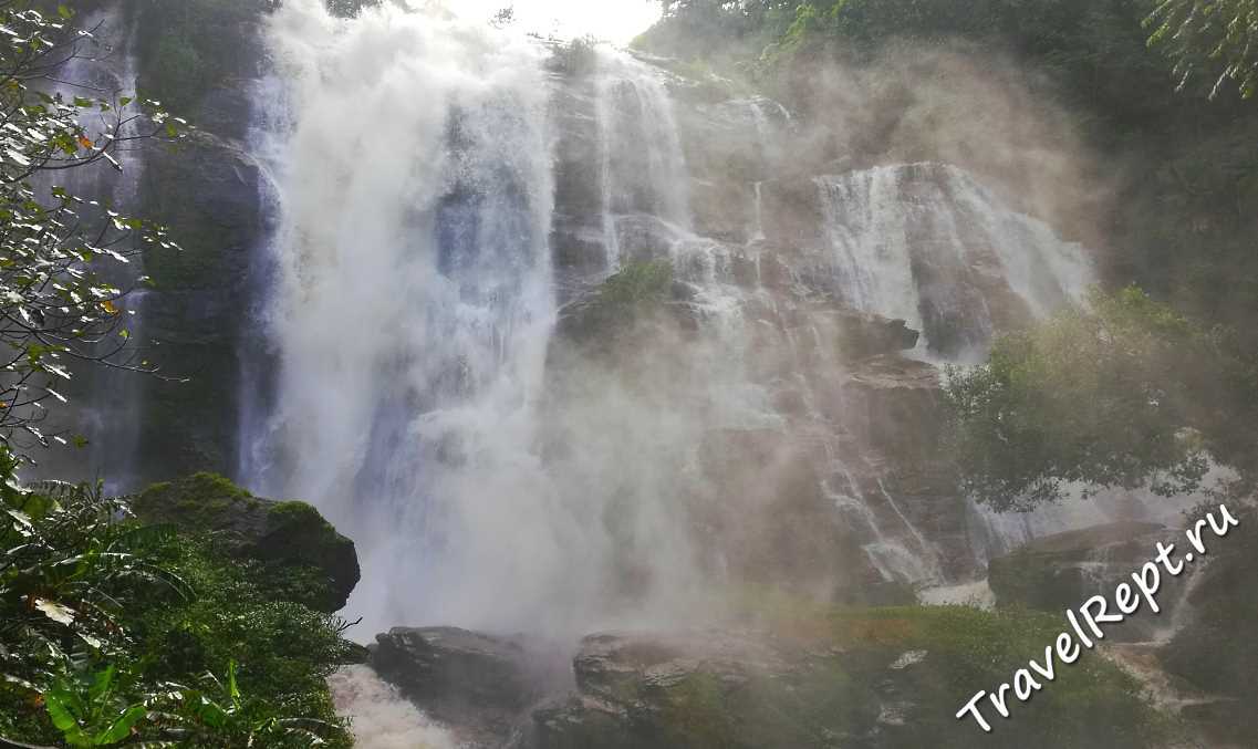 Водопад Vajirathan
